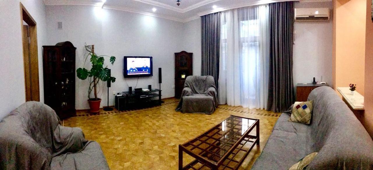 Apartmán Calm Center Of Baku Exteriér fotografie
