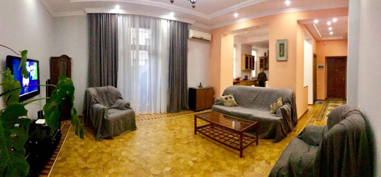 Apartmán Calm Center Of Baku Exteriér fotografie
